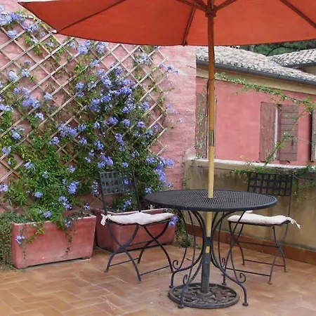 Floriani Apartment